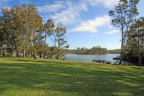 Beach Shack On The Lagoon - Darwin Holiday 0