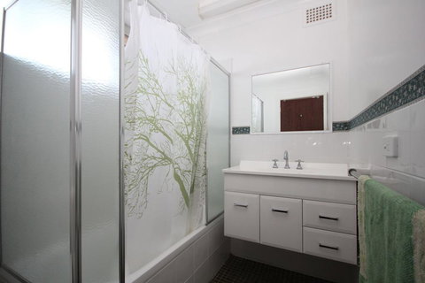 BEACHFRONT 3- 3/12 Bundella Ave LC - Darwin Holiday 2