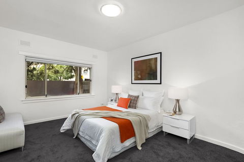 Beachfront Apartment - Darwin Holiday 0