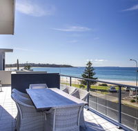 Beachfront Apartment 10 - Darwin Holiday