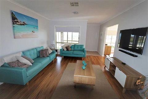 Beachfront Living! - Darwin Holiday 2