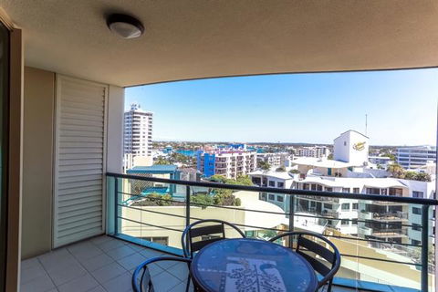 Beachfront Mooloolaba Apartment - Darwin Holiday 1