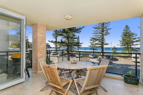 Beachfront On Golden Mile - Darwin Holiday 0