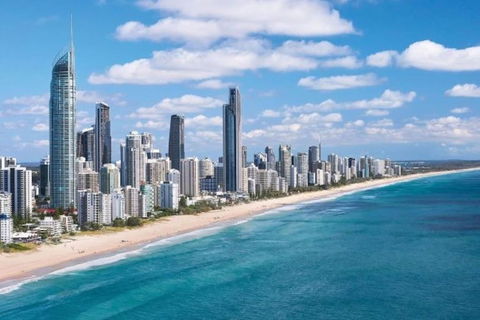 Beachfront Retro Apartment In Surfers Paradise - Darwin Holiday 1