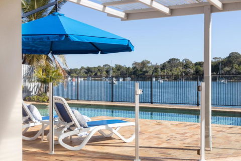 Riverfront With Jetty, Ideal For Families - Darwin Holiday 3