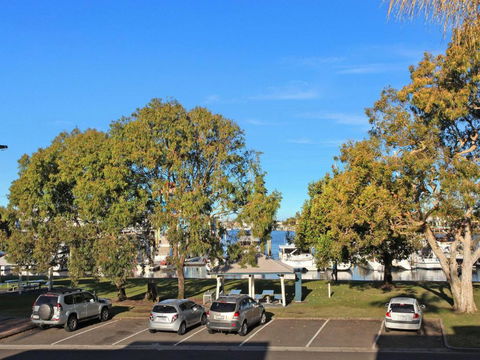 Riverview II 3 - Darwin Holiday 3