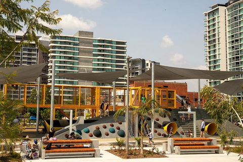 Rivello Apartments - Free Secure Car Park, 6km To City, Ferry Terminal, Eat Street, Rooftop Pool, Sauna, Portside Dinning - Darwin Holiday 3