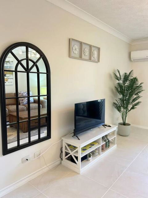 Renovated Beachside 1BR Apartment - Darwin Holiday 3