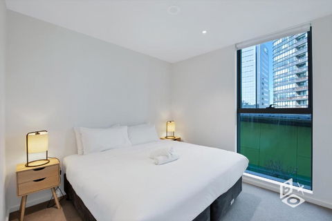 REST COLLECTION Apartments On Collins Docklands - Darwin Holiday 2