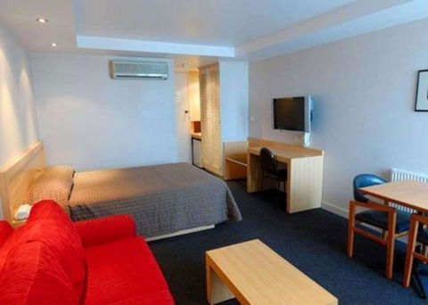 Richmond Henty Hotel - Darwin Holiday 0