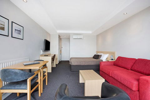 Richmond Henty Hotel - Darwin Holiday 3