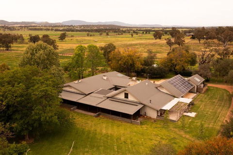 Redbank Estate - Luxury In Scone - Darwin Holiday 0