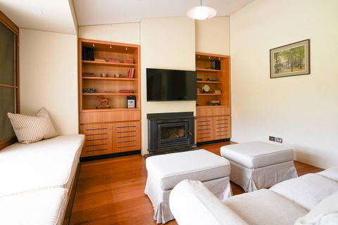 Redbank Estate - Luxury In Scone - Darwin Holiday 1