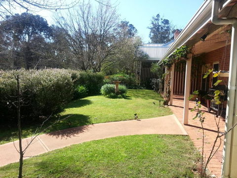 Redgum Hill Country Retreat - Darwin Holiday 2