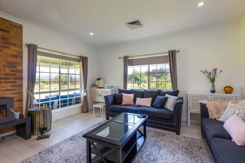 Redims Hill Cottage - Darwin Holiday 1