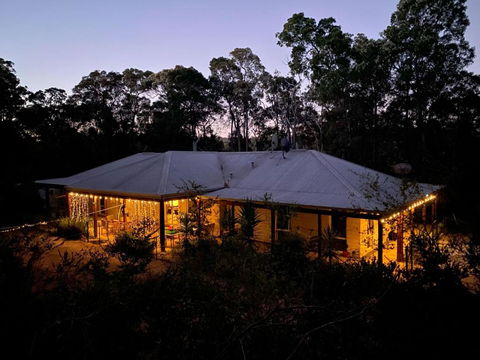 Redtail House - Carlotta - Darwin Holiday 2