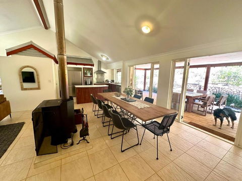 Redtail House - Carlotta - Darwin Holiday 3