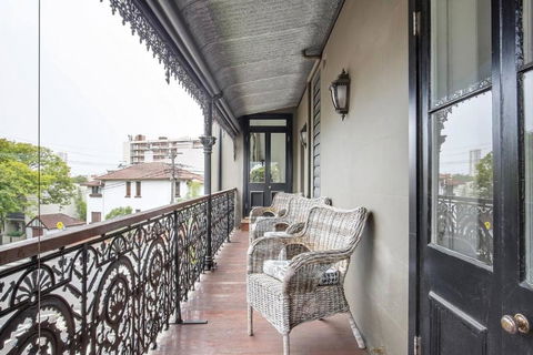 Refined Paddington Corner Terrace With Parking - Darwin Holiday 3