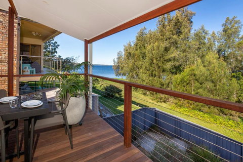 Reflections Pet Friendly Waterfront - Darwin Holiday 0
