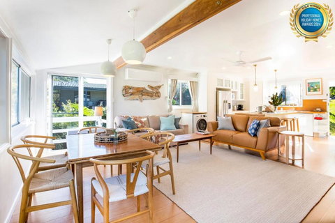 Reflections Pet Friendly Waterfront - Darwin Holiday 1