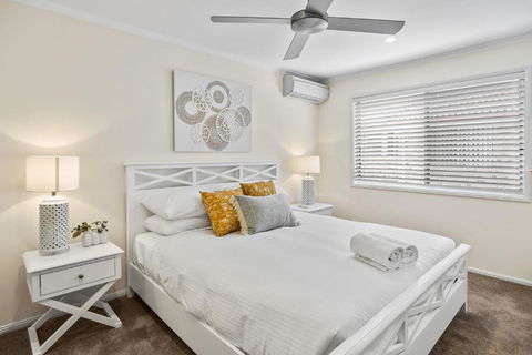 Regency 3 Bedroom Central Town House - Darwin Holiday 0