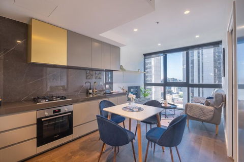 Relaxed 1br1ba City View Apt Wifi In Cbd - Darwin Holiday 2