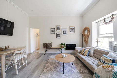 Relaxed Coogee Coastal Living With Ocean Views - Darwin Holiday 3