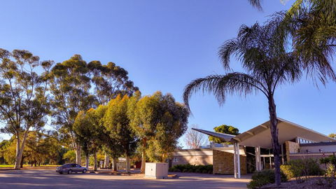 Renmark Country Club - Darwin Holiday 1