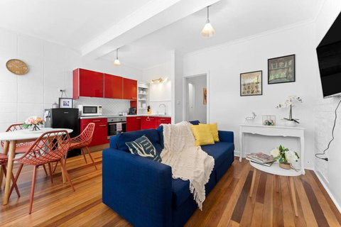 Renovated 1BR Unit CBD Parking Wi-Fi South Tce - Darwin Holiday 1