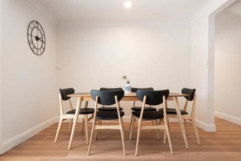 Renovated Delight In Invermay - Darwin Holiday 1