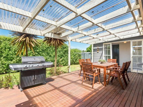 Resarf Retreat - Darwin Holiday 1