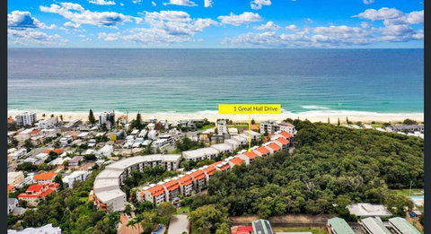 Resort-Style Beachside Apartment With Pools & Spa - Darwin Holiday 2
