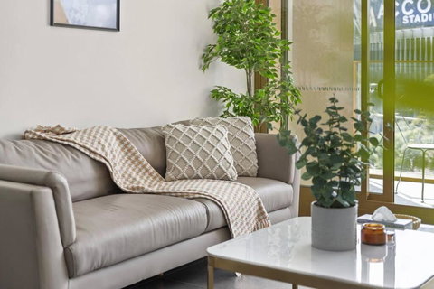 Resort Style Living One Bedroom Apt Olympic Park - Darwin Holiday 3