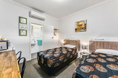 Rest Motels - Darwin Holiday 3