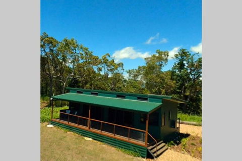 Ridge Cabin - Stunning Views - 5km From Neighbours - Darwin Holiday 0