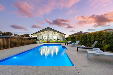 Rio Vista - Luxury Accommodation - Darwin Holiday 0