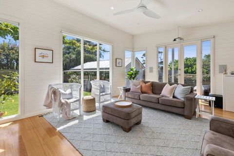 RIPVIEW In Old Lonnie - Darwin Holiday 3