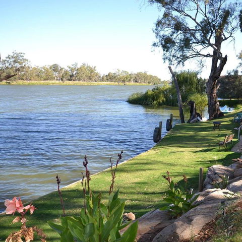 Riverbush Cottages - Darwin Holiday 1