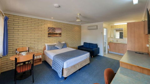 Riverland Motor Inn - Darwin Holiday 2