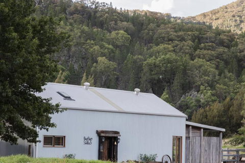 Riverlea Stables- Style And Charm Await You! - Darwin Holiday 2