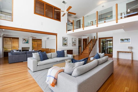 Riverside Elegance On Noosa Parade - Darwin Holiday 2