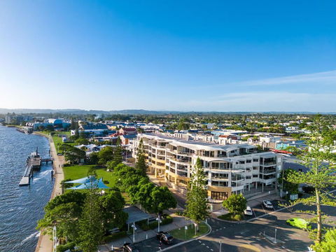 Riverside Holiday Apartments - Darwin Holiday 0