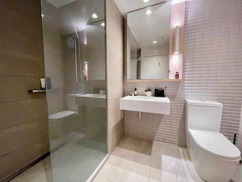 Riverside Retreat - Darwin Holiday 3