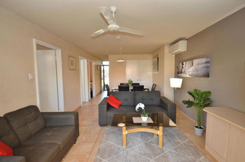 Riverview Holiday Apartment 28 - Kalbarri WA - Darwin Holiday 2