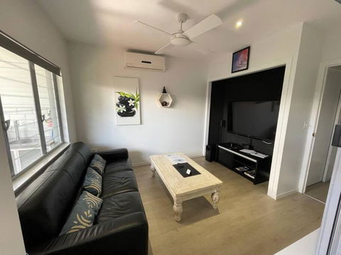 Relax At Trinity Beach Getaway, Blue Lagoon, Trinity Beach - Darwin Holiday 2
