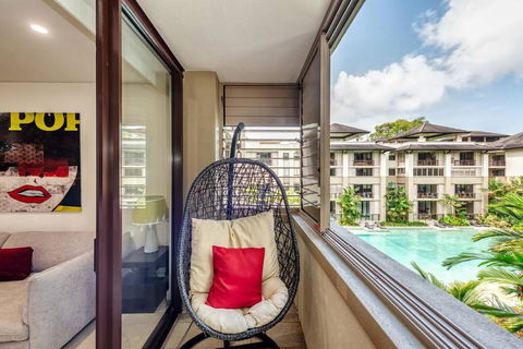Rose At Temple Palm Cove - A Poolside Paradise - Darwin Holiday 1