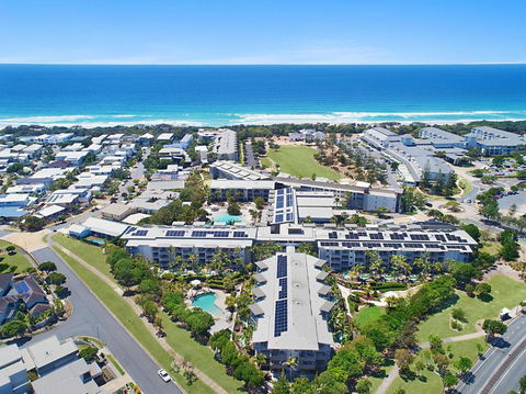 Salt&Pepper Sanctuary - Plunge Pool Resort Apartment By UHoliday - 2BR, 1BR And Studio Hotel Room Configurations Available - Darwin Holiday 0