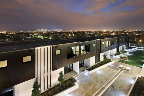 Ruckers Hill Northcote Penthouse - Darwin Holiday 1