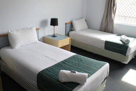 Rocky Glen Hotel Motel Gladstone - Darwin Holiday 1