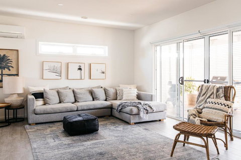 Romantic Retreat In Mornington Peninsula Heartland - Darwin Holiday 0